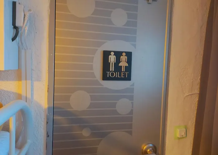 Foreigners Only Maison d'hôtes *